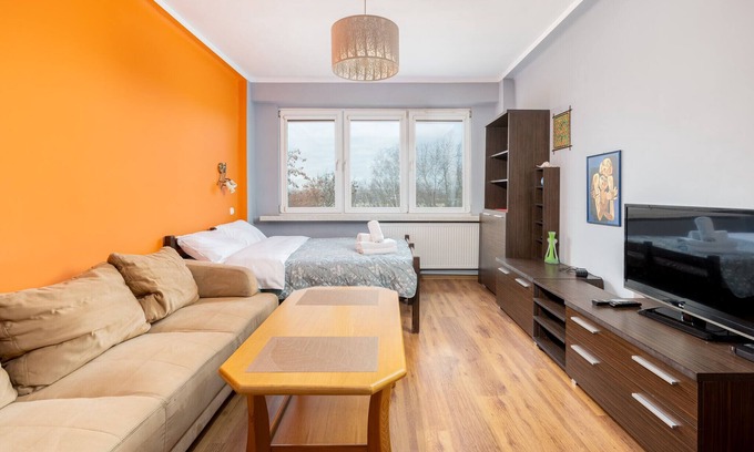 Nowa Huta Apartment | Zielona Nowa Huta Apartment