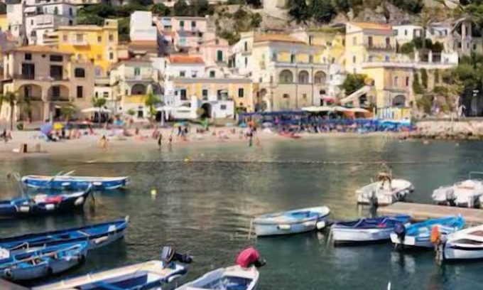 Cetara Apartment | Zifina . a stone's throw from the sea