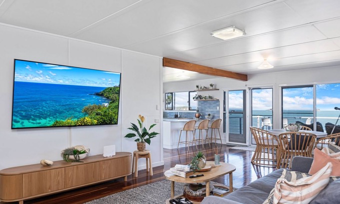 Zilzie House | Zilzie Beachfront Getaway