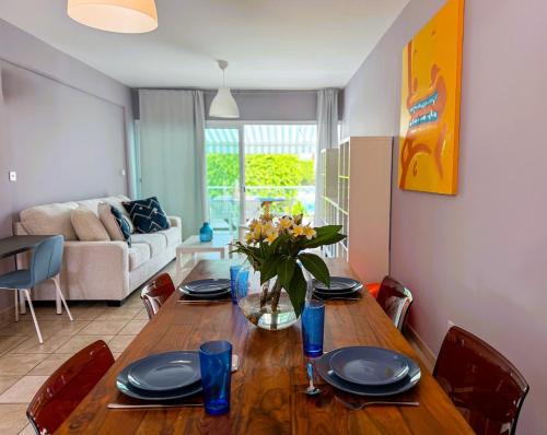 Limassol Apartment | Zima Cove Calm Coastal Oasis