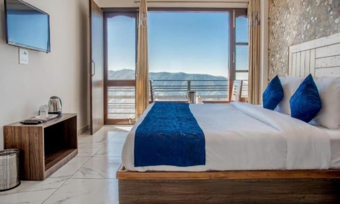 Shimla Hotel | Zoz sm6