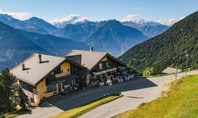 Riederalp Apartment | Zurschmitten 16 1. UG Süd by Interhome