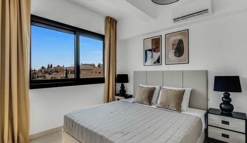 Studio, Multiple Bedrooms, Balcony, City View