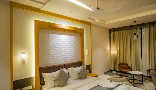 Studio with Breakfast