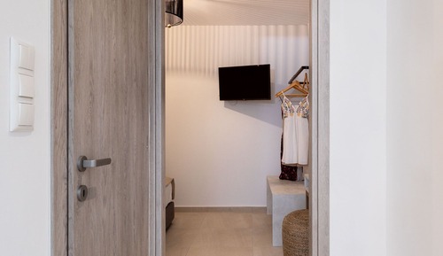 Standard Studio | No balcony, no view