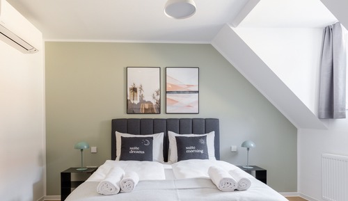 One-Bedroom Economy Suite