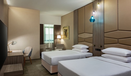 Superior Twin, (Comp. Shuttle to DMCC Metro, Marina Mall & JBR, 20% off on F&B outlet)