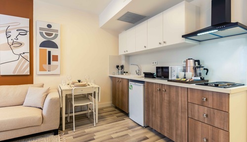 Design Condo, 2 Bedrooms, Kitchen, City View