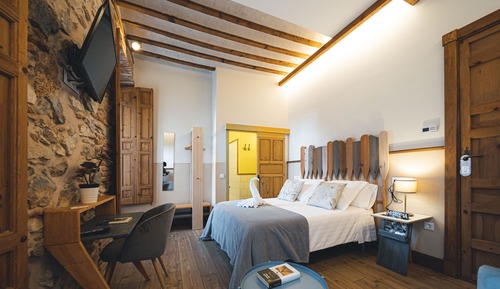 Superior Room, 1 Queen Bed with Sofa bed