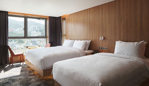 Family Twin Room, City View