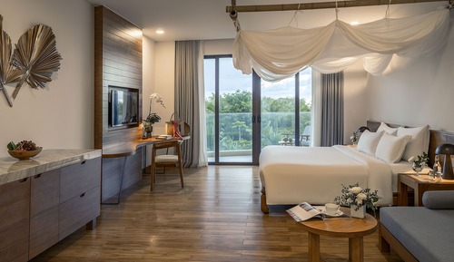 Gardenview Deluxe with King Bed