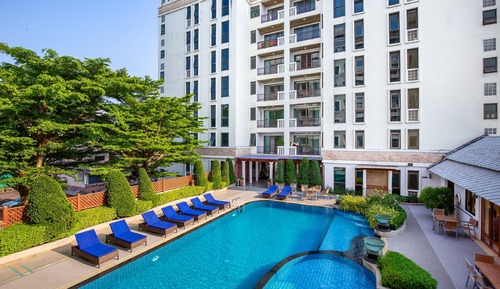 Deluxe Suite, 1 Bedroom, Pool View