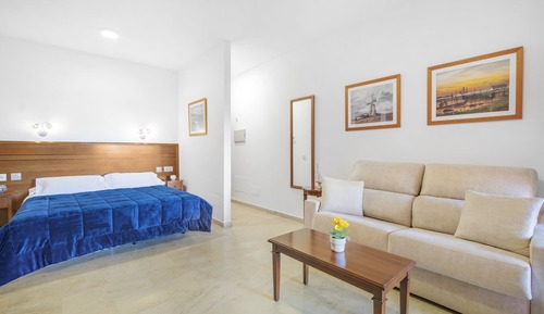 Studio, Terrace, Partial Sea View