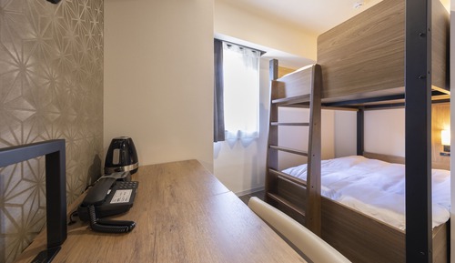 Bunk Twin Room (1 Bunk Bed)