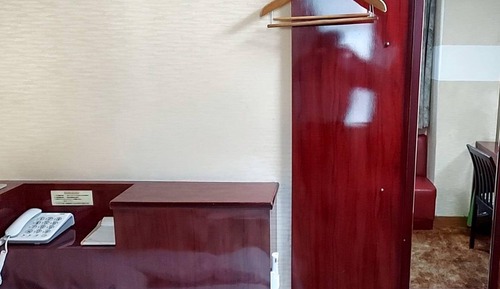 Business Single Room, 1 Twin Bed, Smoking, Bathtub