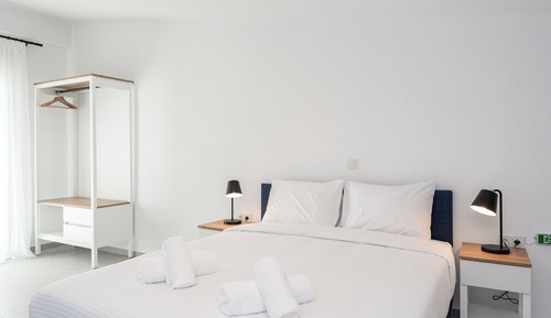 Loft, 2 Bedrooms, Pool Access