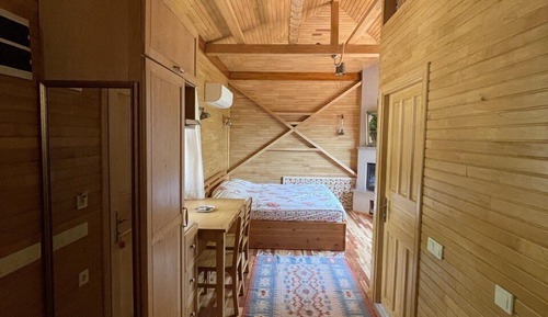 Forest Bungalow in Mountain (2B)