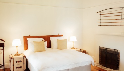 Homestead: The Corner Room