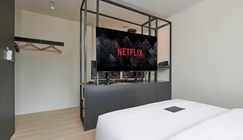 Room (Non-smoking room premium PC (2 high-e)