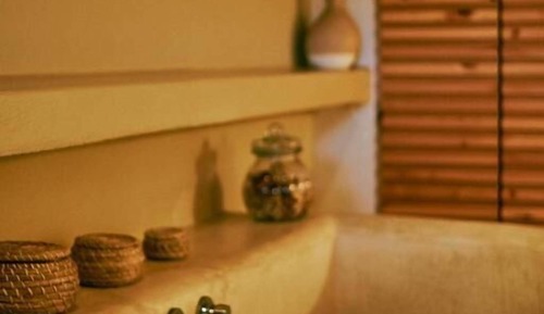 Deluxe Suites with Sea View (2 types)