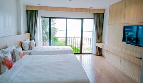 Premier Double or Twin Room