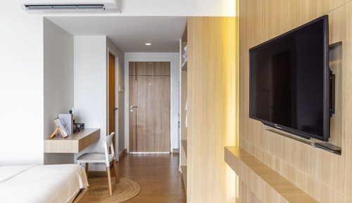 Deluxe Studio, Multiple Beds, Tower