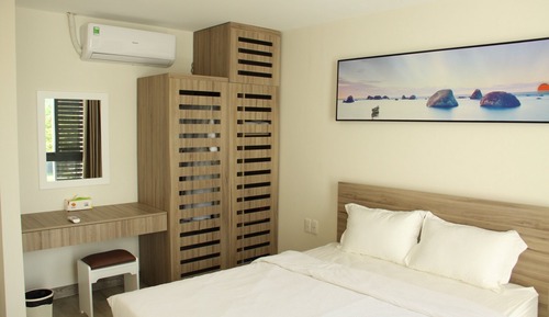 Family Villa, 4 Bedrooms, Corner