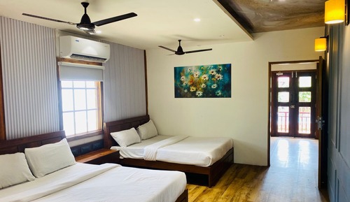 Suite with Private Pool