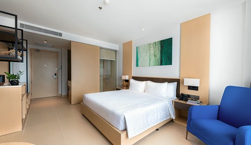 Standard Apartment, Balcony, Partial Ocean View