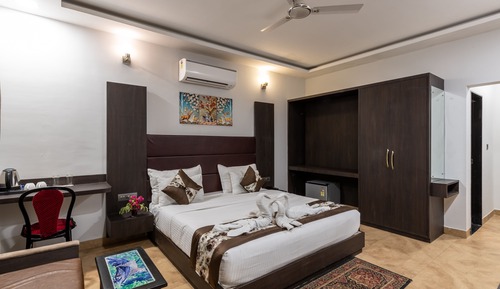 Executive Room, Pool View