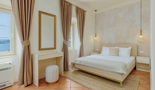 Comfort Family Room with Sea View