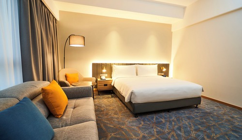 Premium Room, 1 King Bed