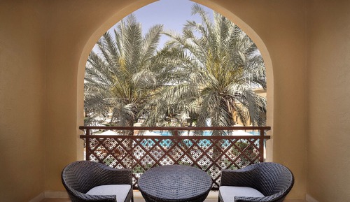 Deluxe Room, 1 King Bed, Resort View