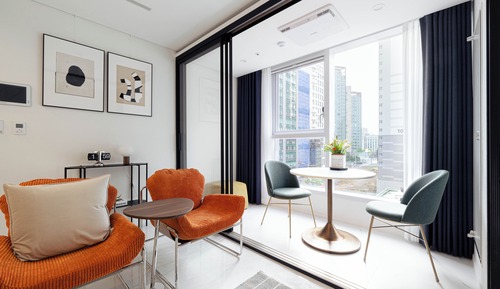 Premier Suite Random