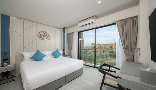 Superior Room, 1 Double Bed, Balcony, Mountain View (Balcony )