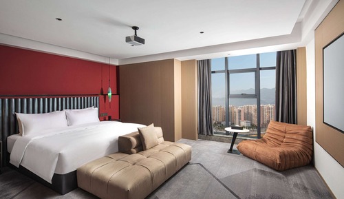 Deluxe Room, 1 King Bed, Non Smoking