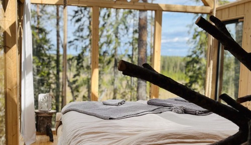 Panoramic Tree House, Hill View