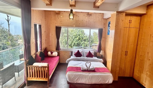 Premium Room with Mountain View