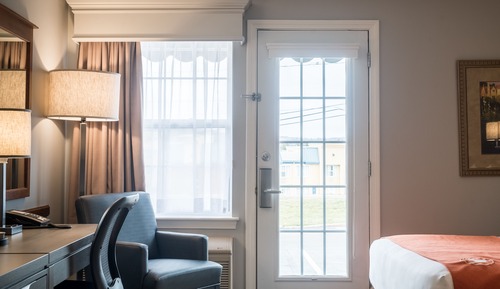 Room, 2 Queen Beds (Pet)