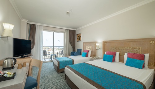 Standard Room, Partial Sea View