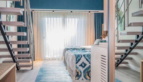 Dublex Family Room Sea View