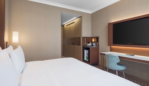 Executive Room, 1 King Bed, Sea View