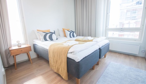 Superior Apartment, Sauna, Partial Lake View