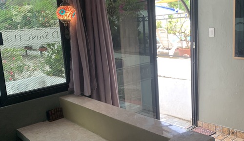 Deluxe Double Room, 1 Queen Bed, Non Smoking, Patio