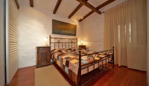 House (Two Bedroom House with Swimming Pool )