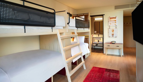 Room, Multiple Beds, Non Smoking, City View