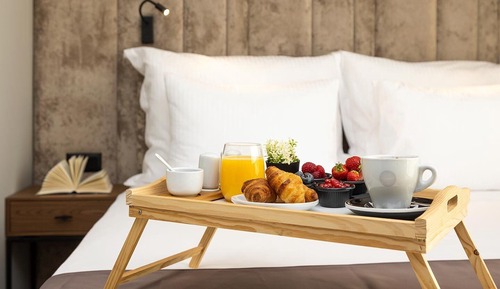 Executive Studio Suite