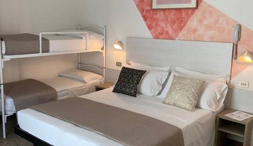 Classic Quadruple Room