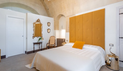 Superior Double Room, Ensuite (Camera dei Cuoi)