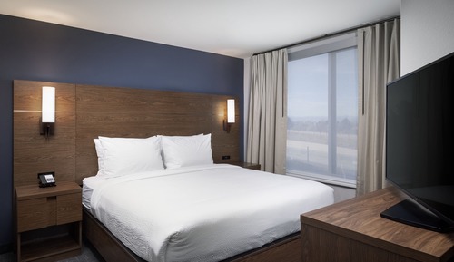 Studio, 1 King Bed with Sofa bed, Non Smoking (Mobility/Hearing Accessible, Tub)